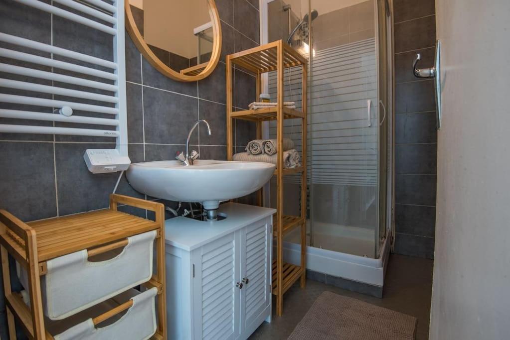 Le Petit Cosy Apartment Angers Luaran gambar